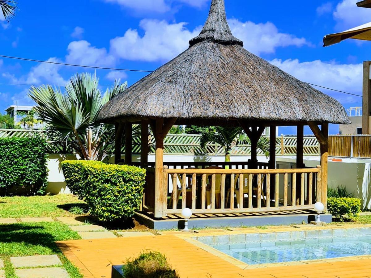 Sea View Luxury 3 Bedroom Apartment