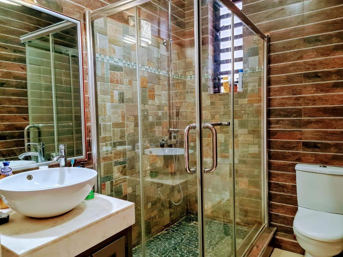 Sea View Luxury 3 Bedroom Apartment